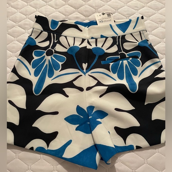 Zara printed shorts - Picture 1 of 6